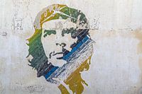 Faded mural Che Guevara in Havana City