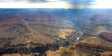 Tempel of Ra plus Colorado River by Roel Ovinge