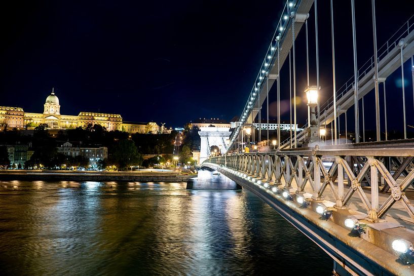 Budapest by Hello Pompoyo