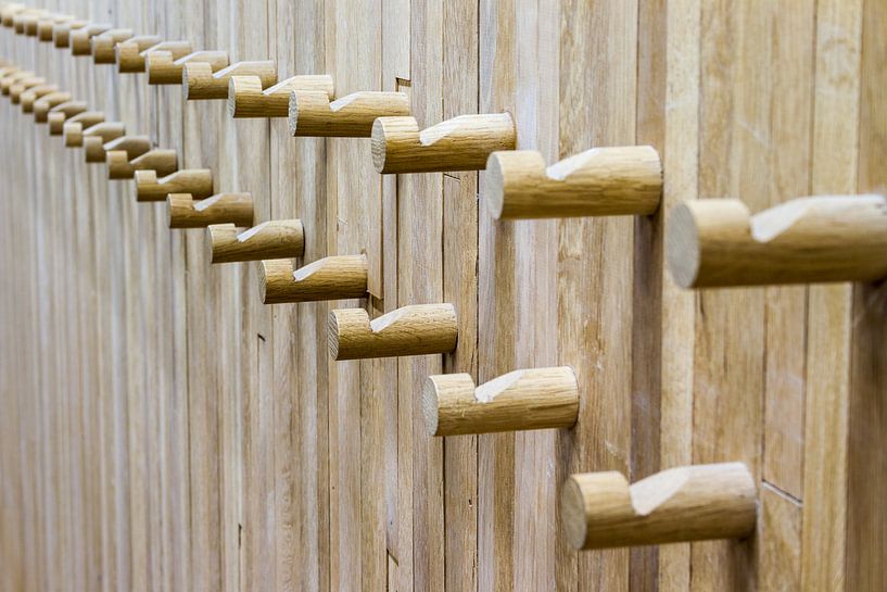 Houten kapstok van Marcel Derweduwen