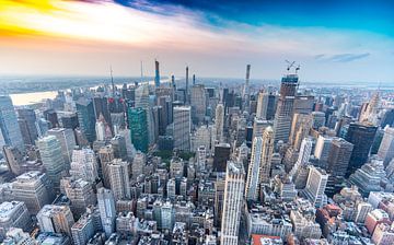 Uitzicht over de wolkenkrabbers van New York City van Patrick Groß