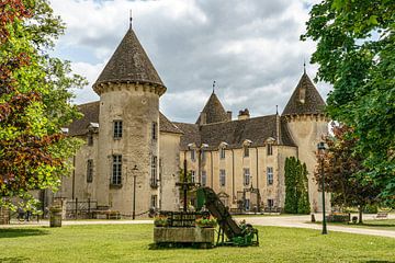 Castle of Savigny-lès-Beaune. by Jaap van den Berg