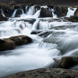 Watervallen in IJsland van Melissa Peltenburg