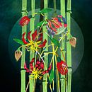 Gloriosa en bamboe in snippers van Ruud van Koningsbrugge thumbnail