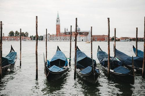 Gondels in Venetië