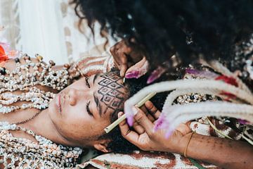 Henna in Papoea Nieuw Guinea van Milene van Arendonk