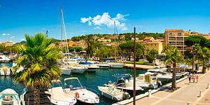 Der Yachthafen von Saint Maxime in der Region Provence-Alpes-Côte d'Azur