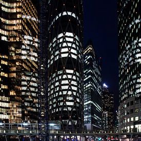 Paris La défense by night VI van Jean-Pierre Chrétien