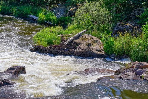 uitloop van de vervallen water krachtcentrale