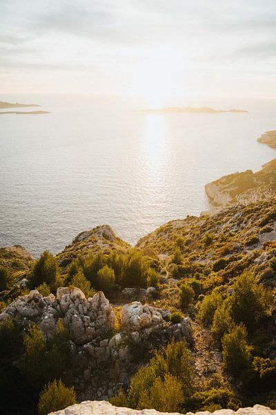 Crête de Sormiou at sunset by Joep van de Zandt