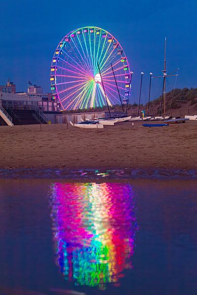 Bunte Spiegelung des Riesenrads von Yanuschka | Fotografie Noordwijk