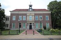 Oud weeshuis in Moordrecht, ooit raadhuis nu verzorgingstehuis