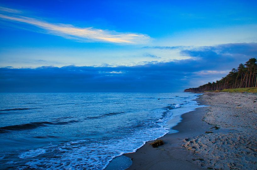 On the sandy beach of the Baltic Sea coast by Martin Köbsch