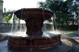 The 8th Street fountain at sunrise by Frank's Awesome Travels