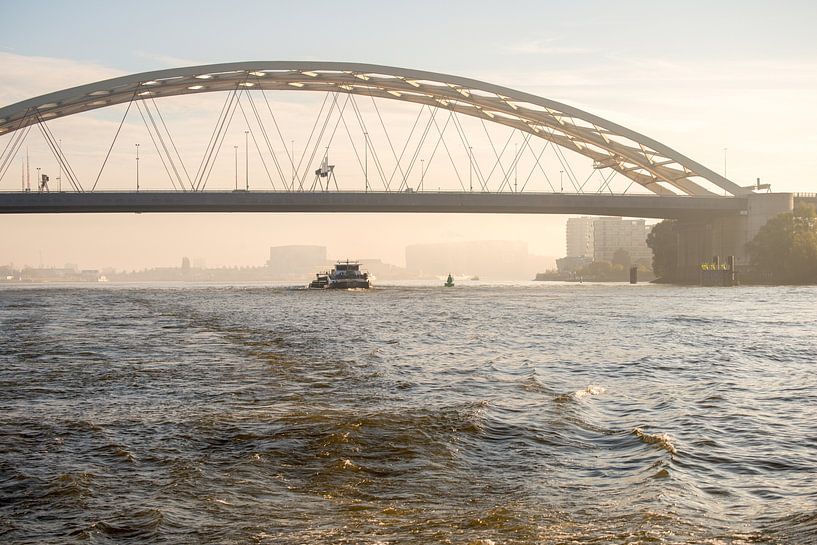 Barge passes the Van Brienenoord Bridge by scheepskijkerhavenfotografie