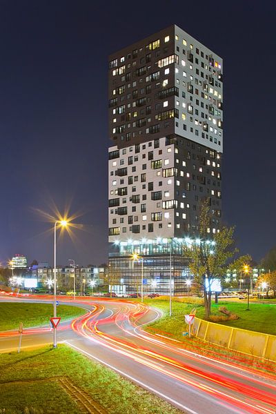 Photographie nocturne de La Liberte à Groningen par Anton de Zeeuw