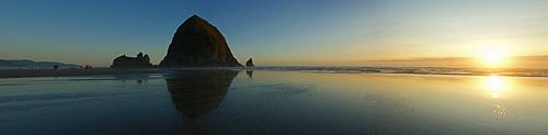 Canon beach zonsondergang panorama