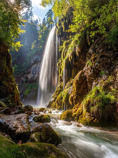 Wasserfall in wildromantischer Natur - Waterval in een idyllische, ongerepte natuur von Christina Bauer Photos