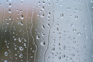 Raindrops on the window by Heiko Kueverling