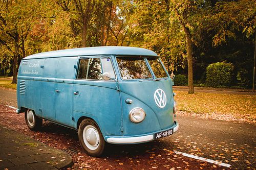 Vw bus 1957  by Stoka Stolk