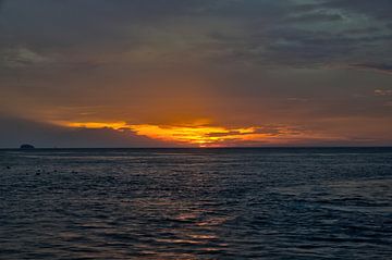 Morning calm over the Indian Ocean - sunrise at Kusamba harbour by Roith Fotografie