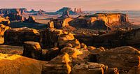 Sonnenaufgang Hunts Mesa, Monument Valley von Henk Meijer Photography Miniaturansicht