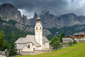 Église dans les Dolomites