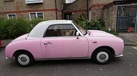 voiture rose