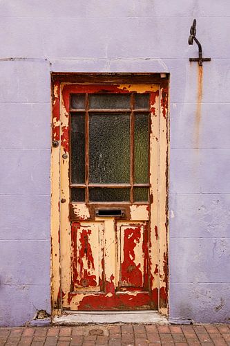 Verwaarloosde Deur
