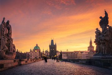 Sonnenaufgang in Prag von Arda Acar