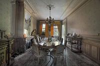Urbex woonkamer in verlaten huis.