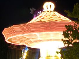 Zweefmolen by Eduard Camping