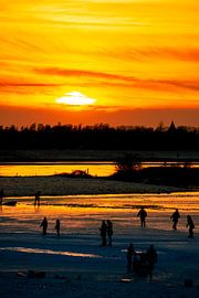 Skating on the Veerwei in Rhenen by Daniël Henning