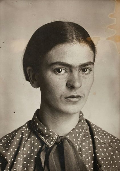 Guillermo Kahlo, Frida 19yrs, 1926 by Atelier Liesjes