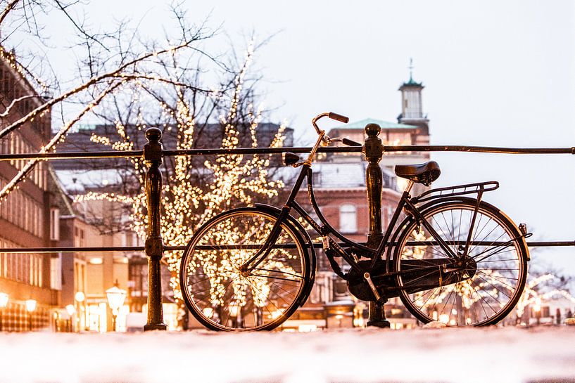 Leiden avond licht in de winter van Frans Nijssen