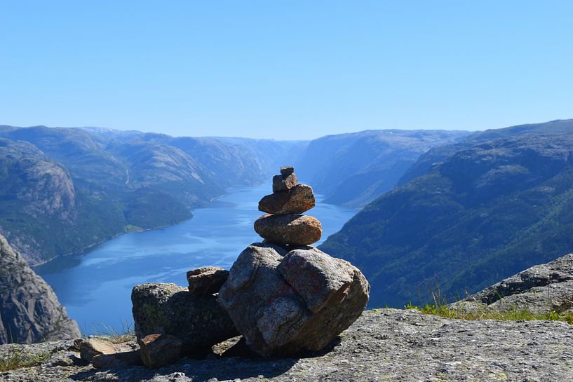 Preikestolen, Norway 2022 by Robin Hulshof
