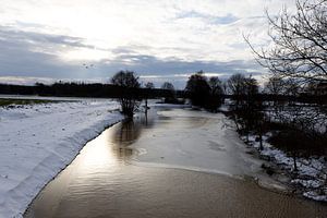 Ein sonniger Wintertag an der Ems