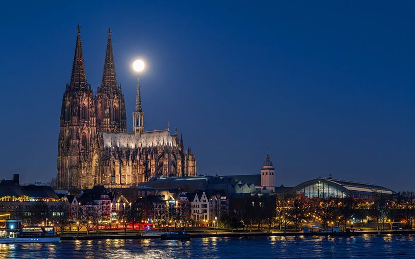 Cologne, Rhineland, North Rhine-Westphalia, Germany by Alexander Ludwig