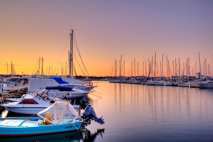 Le soleil se lève au port par Roith Fotografie