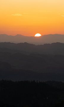 Sonnenuntergang in den Alpen von Nick Korringa