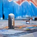 Spraydose mit Farbe vor einer besprühten Wand in Magdeburg von Heiko Kueverling Miniaturansicht