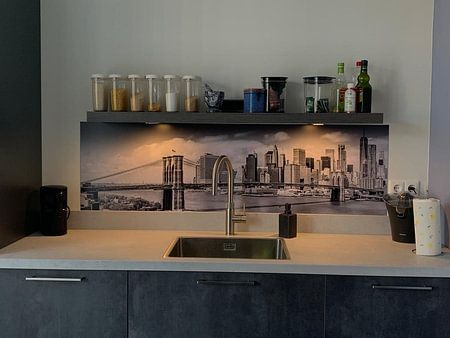 NEW YORK CITY Brooklyn Bridge & Manhattan Skyline | Panorama monochrom