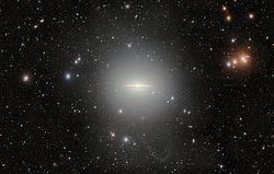 Sombrero-Galaxie: Der staubige Hut des Universums