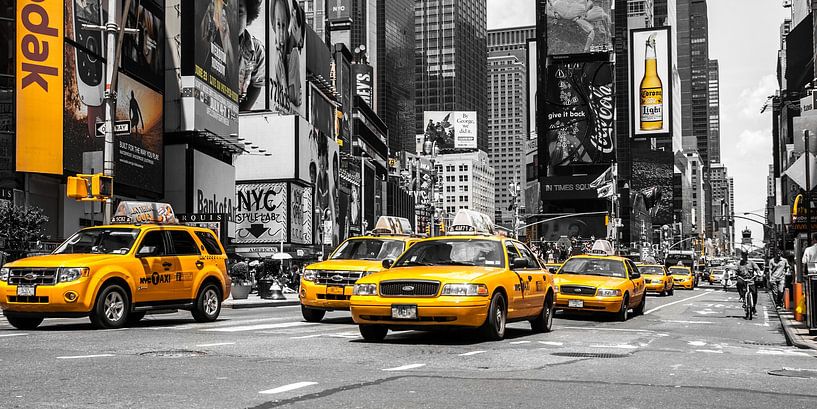 New York's Yellow Cabs van Hannes Cmarits