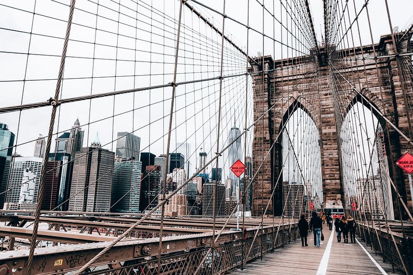 En construction | Brooklyn Bridge New York City par Elise van Gils