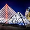 Die Pyramiden des Louvre von Johan Vanbockryck