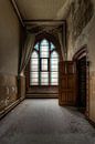 Glasfenster in einem Flur eines alten Klosters von Sven van der Kooi (kooifotografie) Miniaturansicht