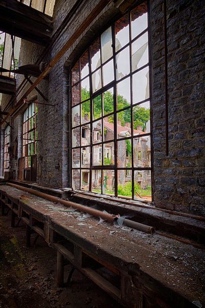 Urbex: Kristallfabrik von Carola Schellekens