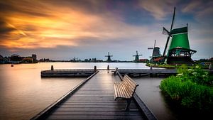 Die Mühlen auf der Zaanse Schans bei Sonnenuntergang von Rene Siebring