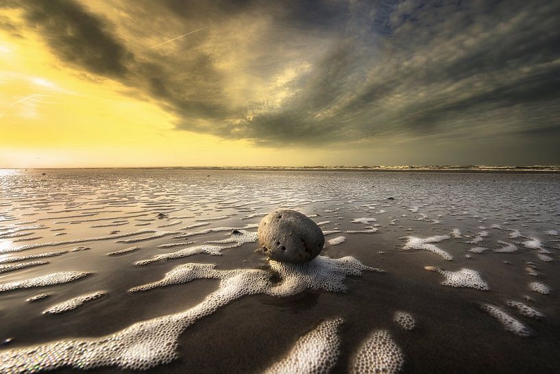 A stone in the sea by Marc Hollenberg